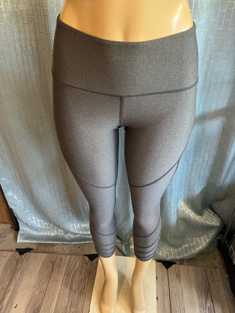 Under Armour Gray High-Waist Capri Leggings